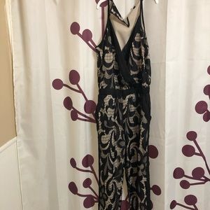 Women’s jumpsuit black and cream